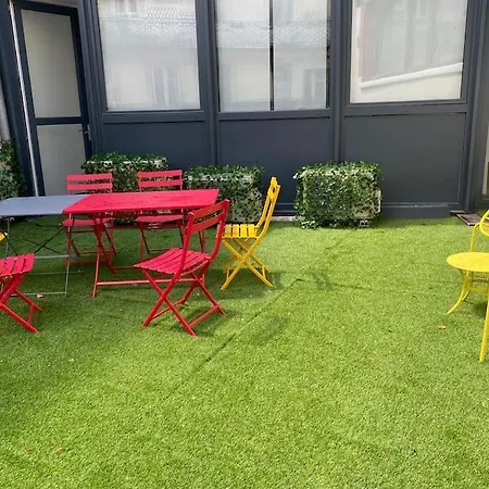 Апартаменты Le Happy Days Original Climatise Spacieux Avec Terrasse Proche Centre Ville Gare Cite Gastronomique